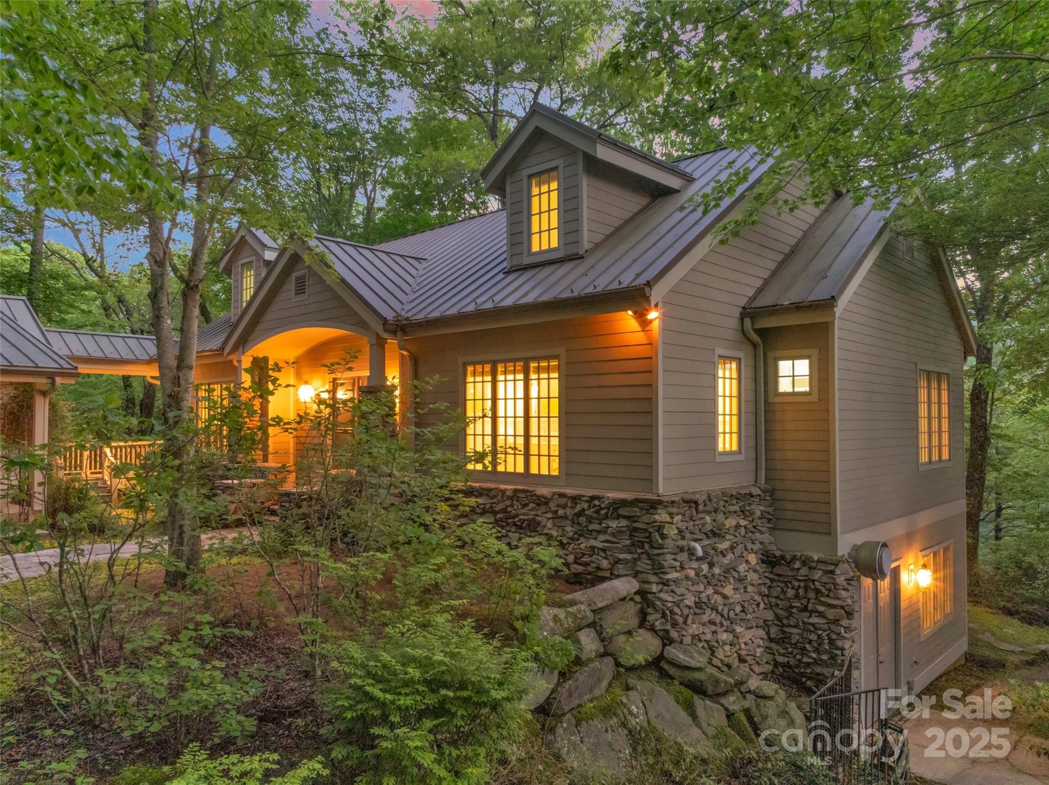1957 & 1923 Cold Mountain, Lake Toxaway, NC. property listing photo