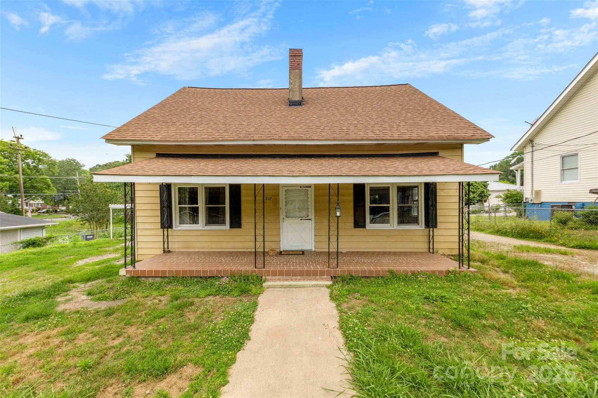 217 S Highland Street, Gastonia, NC. property listing photo