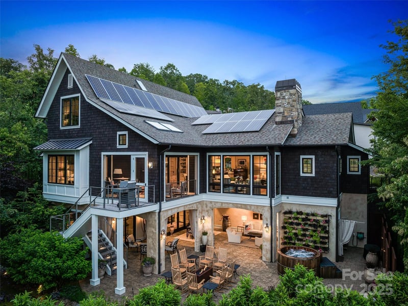 3 Bayonne Trail, Asheville, NC - 4 beds, 3.5 baths, 3,165 sqft - $1,995,000