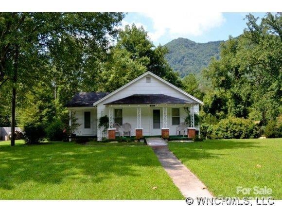 18417 Hwy 221 Highway N, Marion, NC - 2 beds, 1 bath, 928 sqft - $154,900