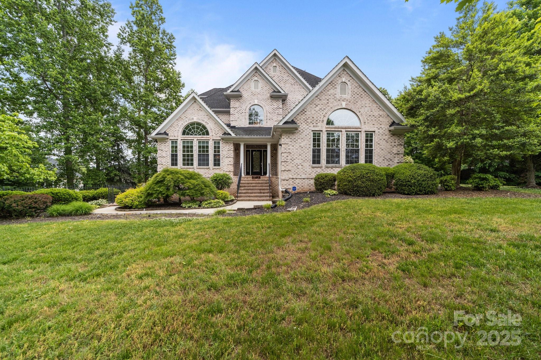 196 Arnold Palmer Drive, Advance, NC. property listing photo