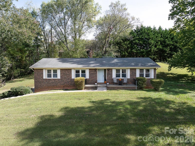 16 Sun Valley Court, Alexander, NC - 3 beds, 3 baths, 2,058 sqft - $440,000