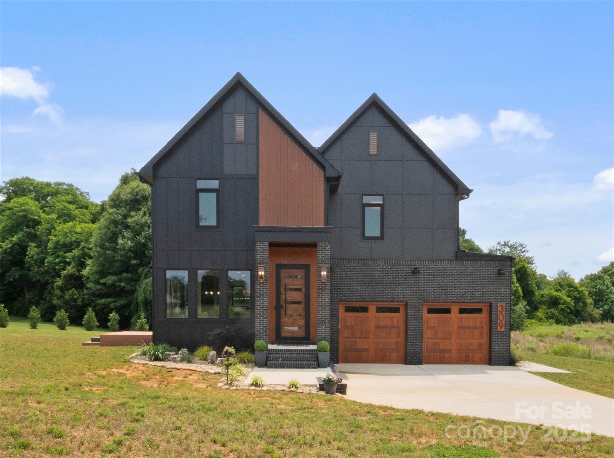 309 Sain Road, Statesville, NC. property listing photo