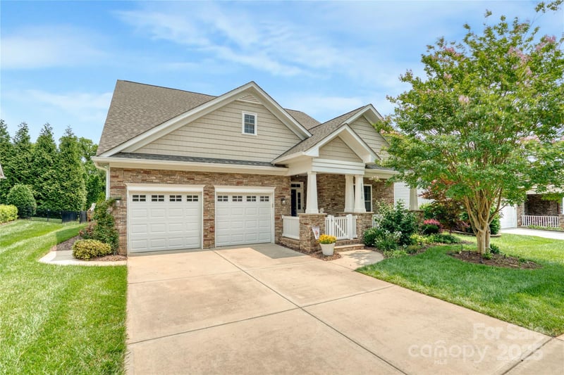 12910 Meetinghouse Drive, Cornelius, NC - 3 beds, 2 baths, 2,323 sqft - $790,000