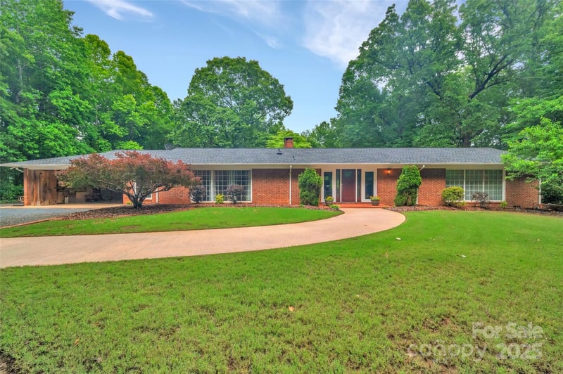 514 Wood Street, Troy, NC - 3 beds, 3 baths, 4,086 sqft - $469,000