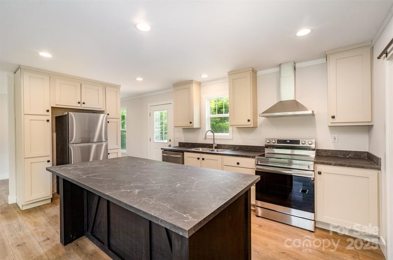 110 Ashland, Shelby, NC - 4 beds, 2 baths, 1,619 sqft - $289,900