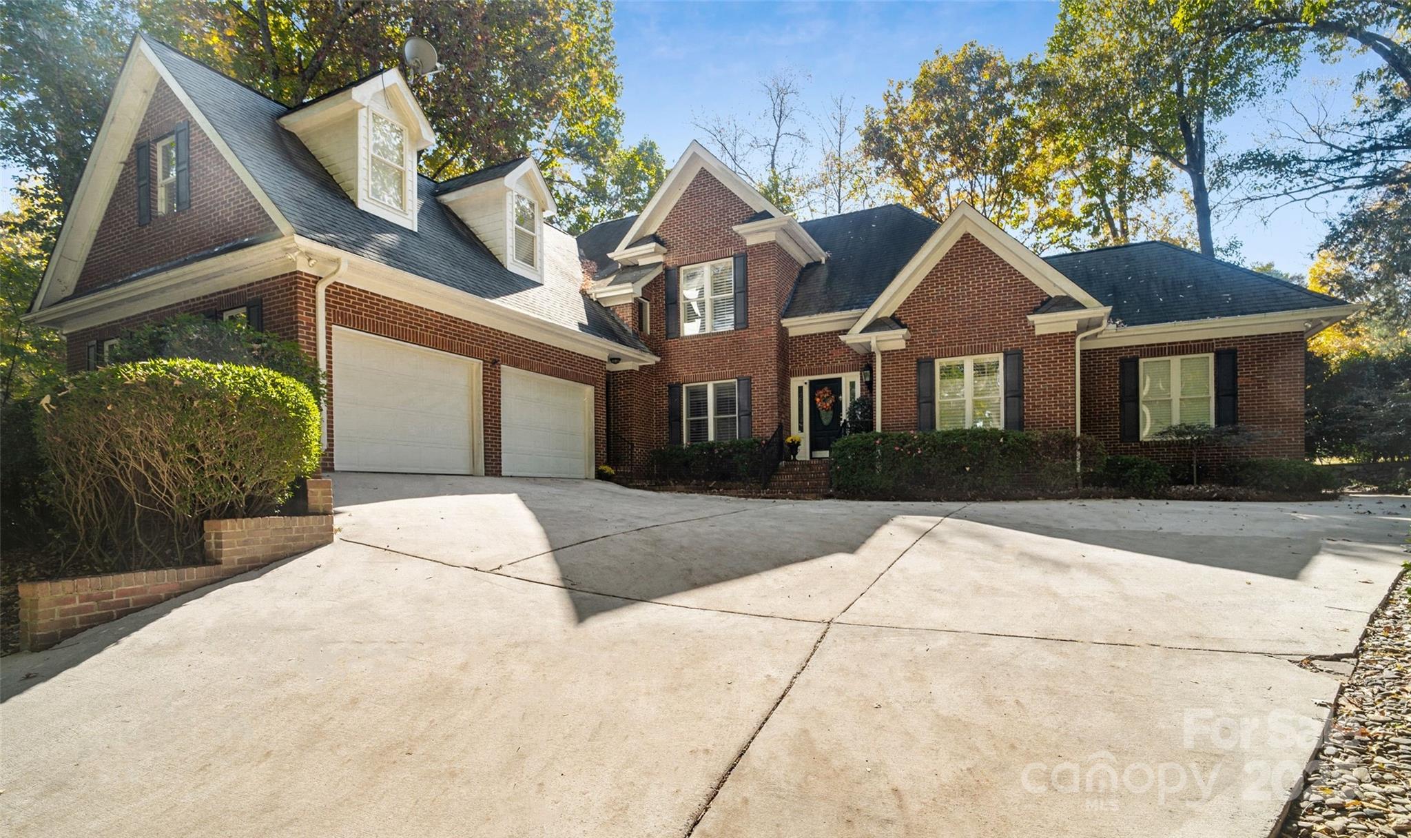 23 Tanglewood Road, Clover, SC. property listing photo