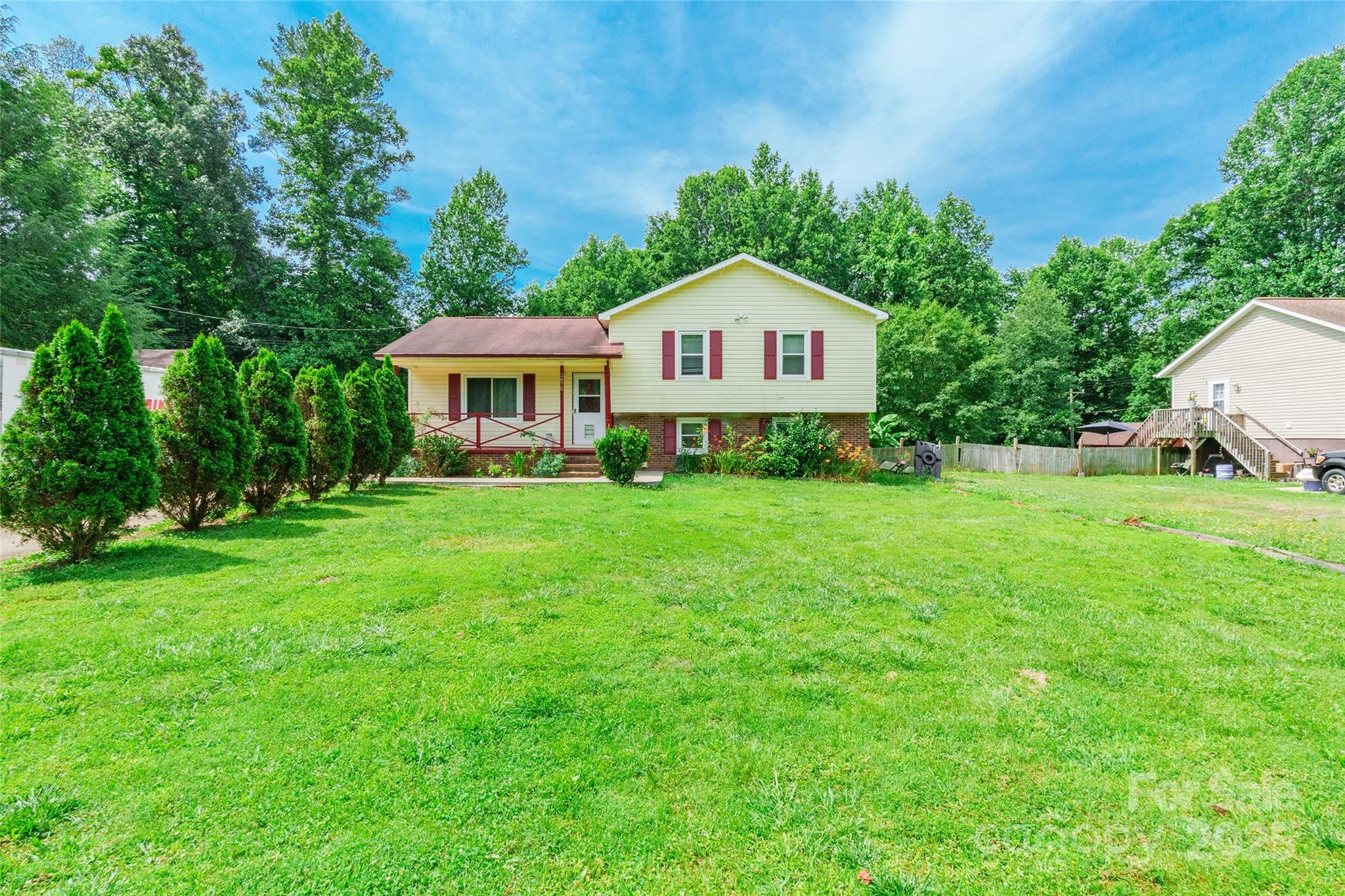 2675 Tablerock Road, Lenoir, NC. property listing photo