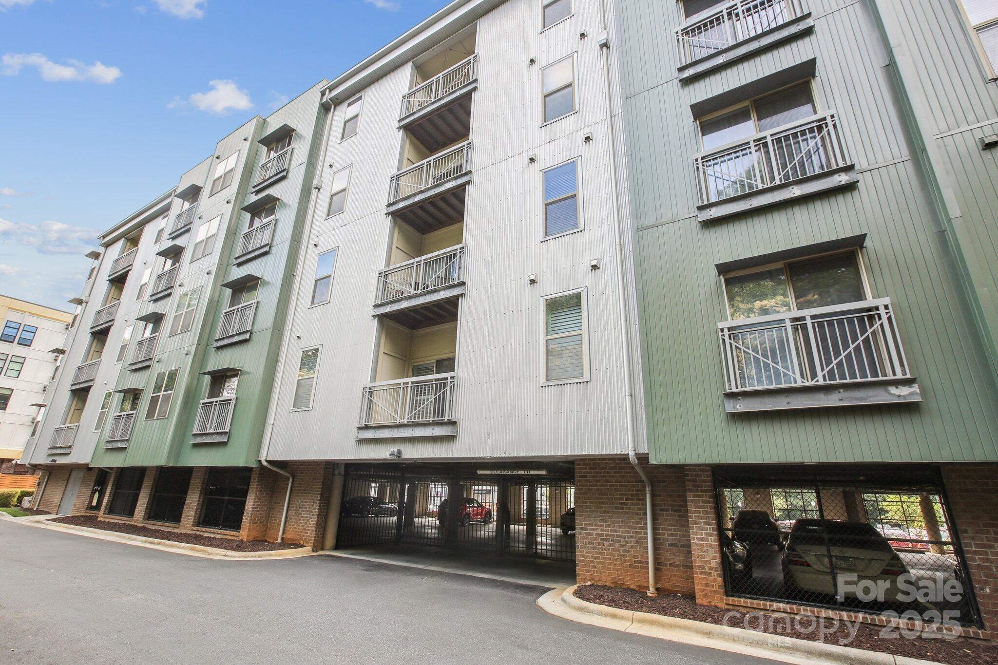 630 Calvert Street Apt 410, Charlotte, NC. property listing photo