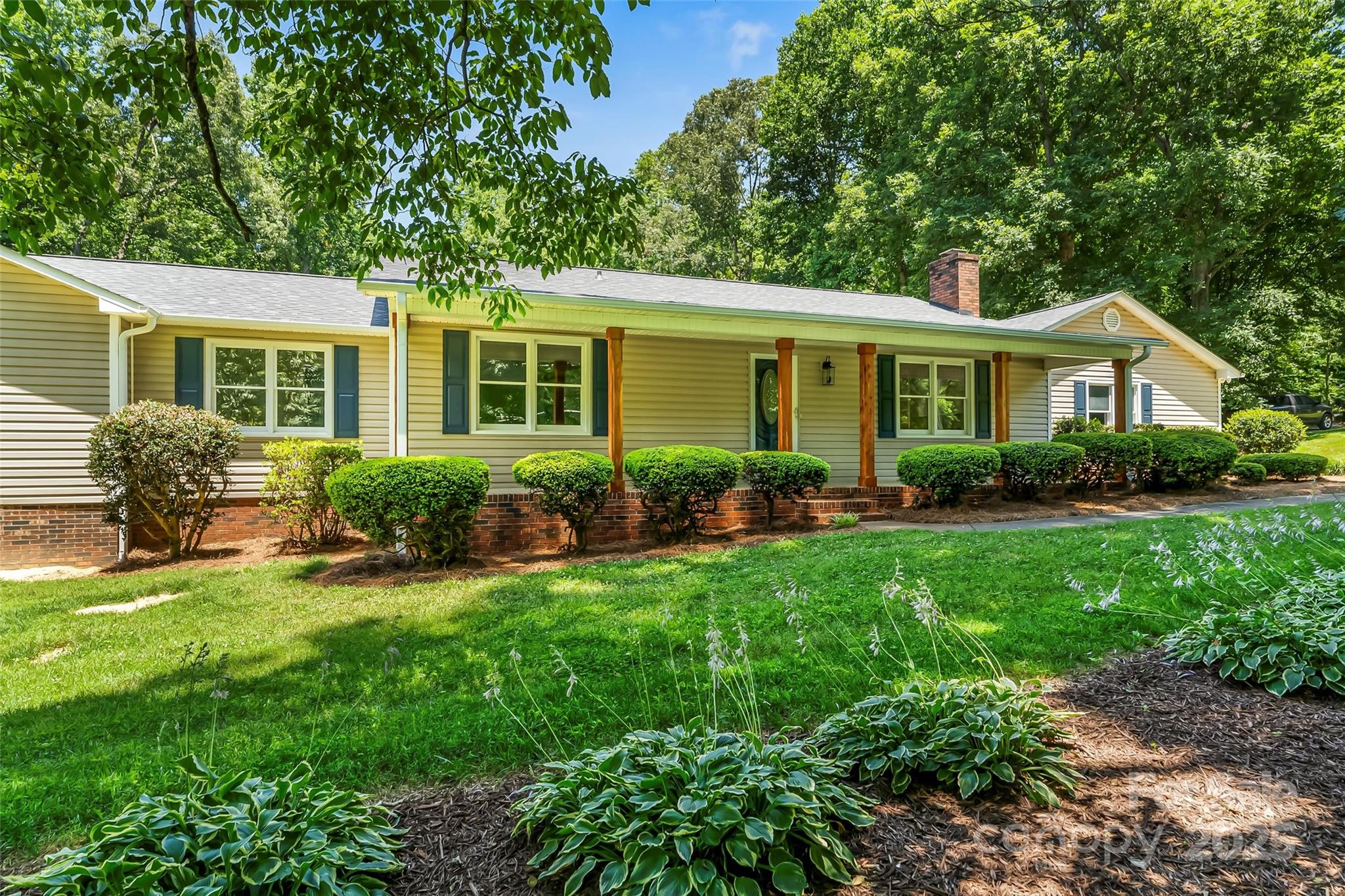 267 Winthrow Creek Road, Mooresville, NC. property listing photo