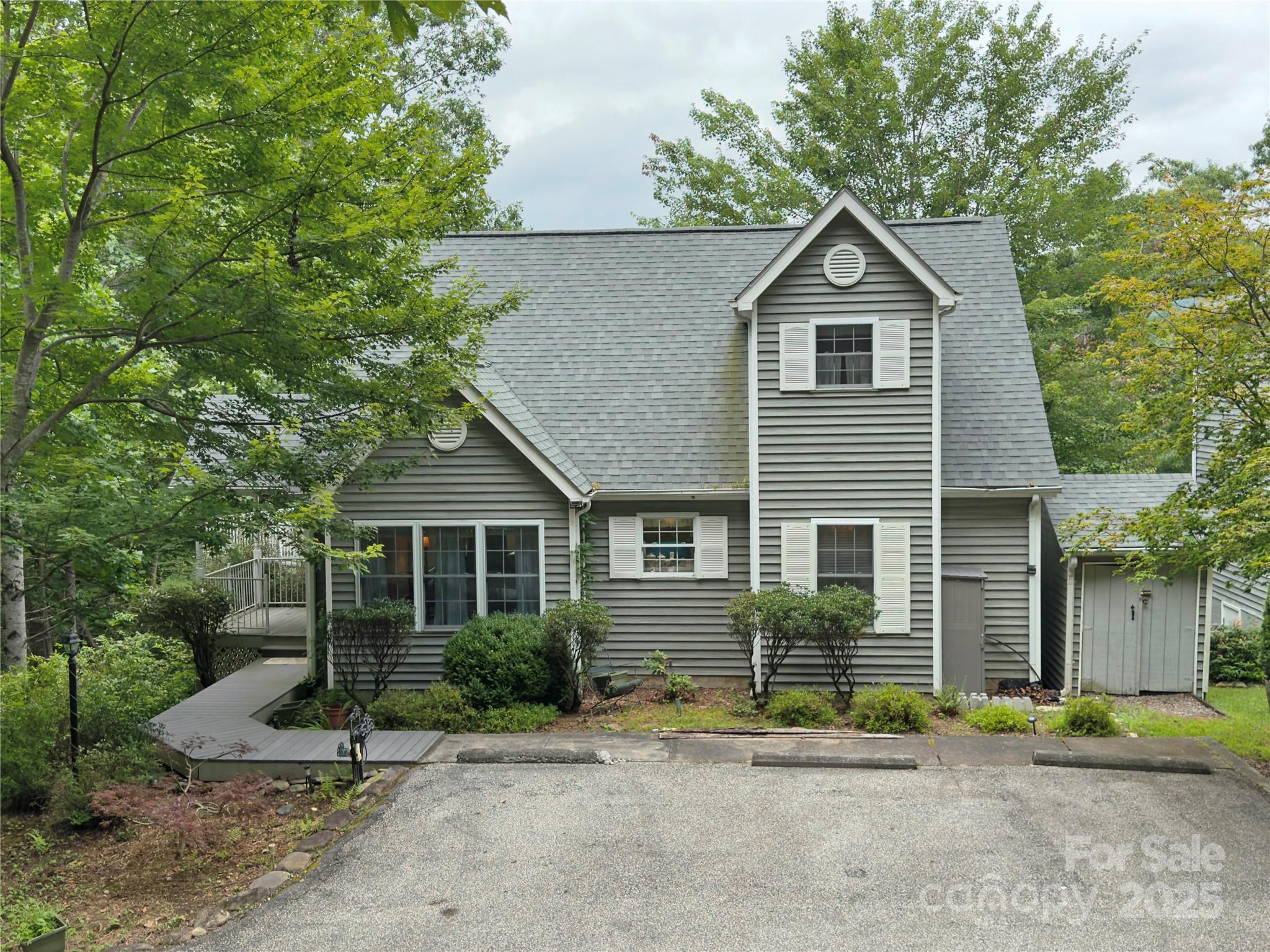 40 Sanctuary Drive, Burnsville, NC. property listing photo