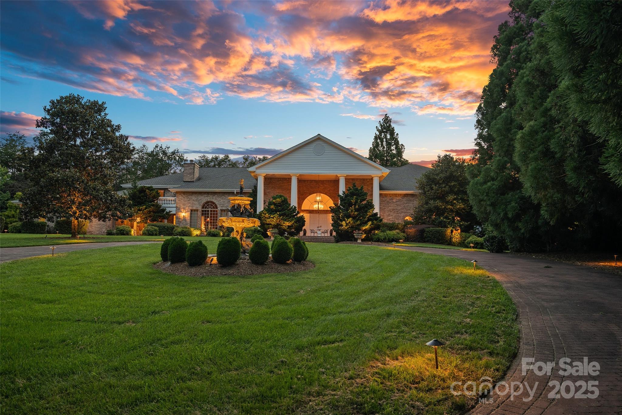 282 Hamilton, Columbus, NC. property listing photo