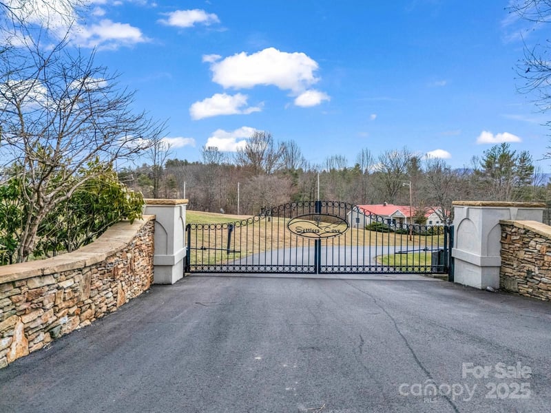 9999 Settlers Trail Apt 39, Mars Hill, NC -  - $85,000