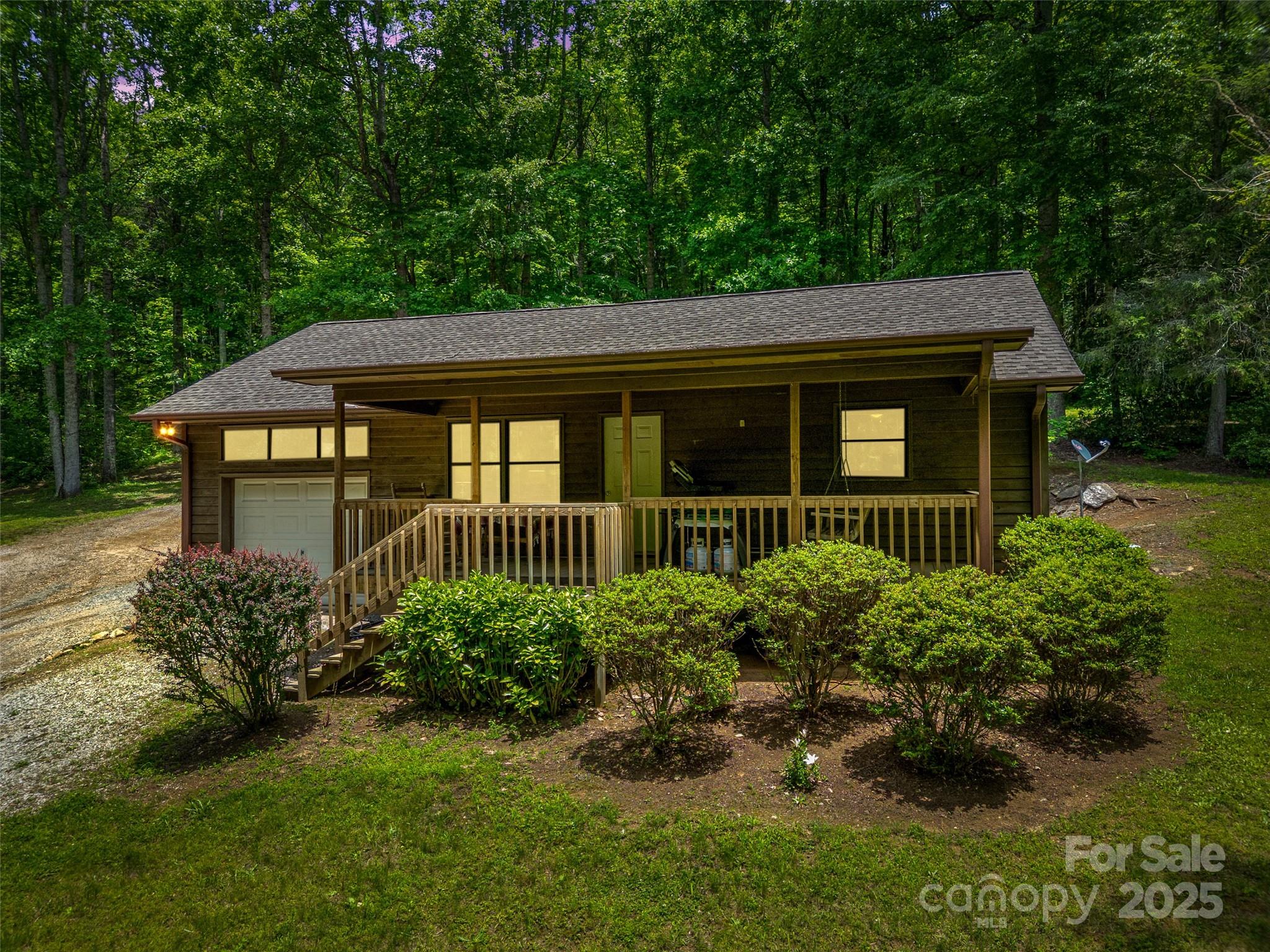 186 Sloshy Branch, Black Mountain, NC. property listing photo