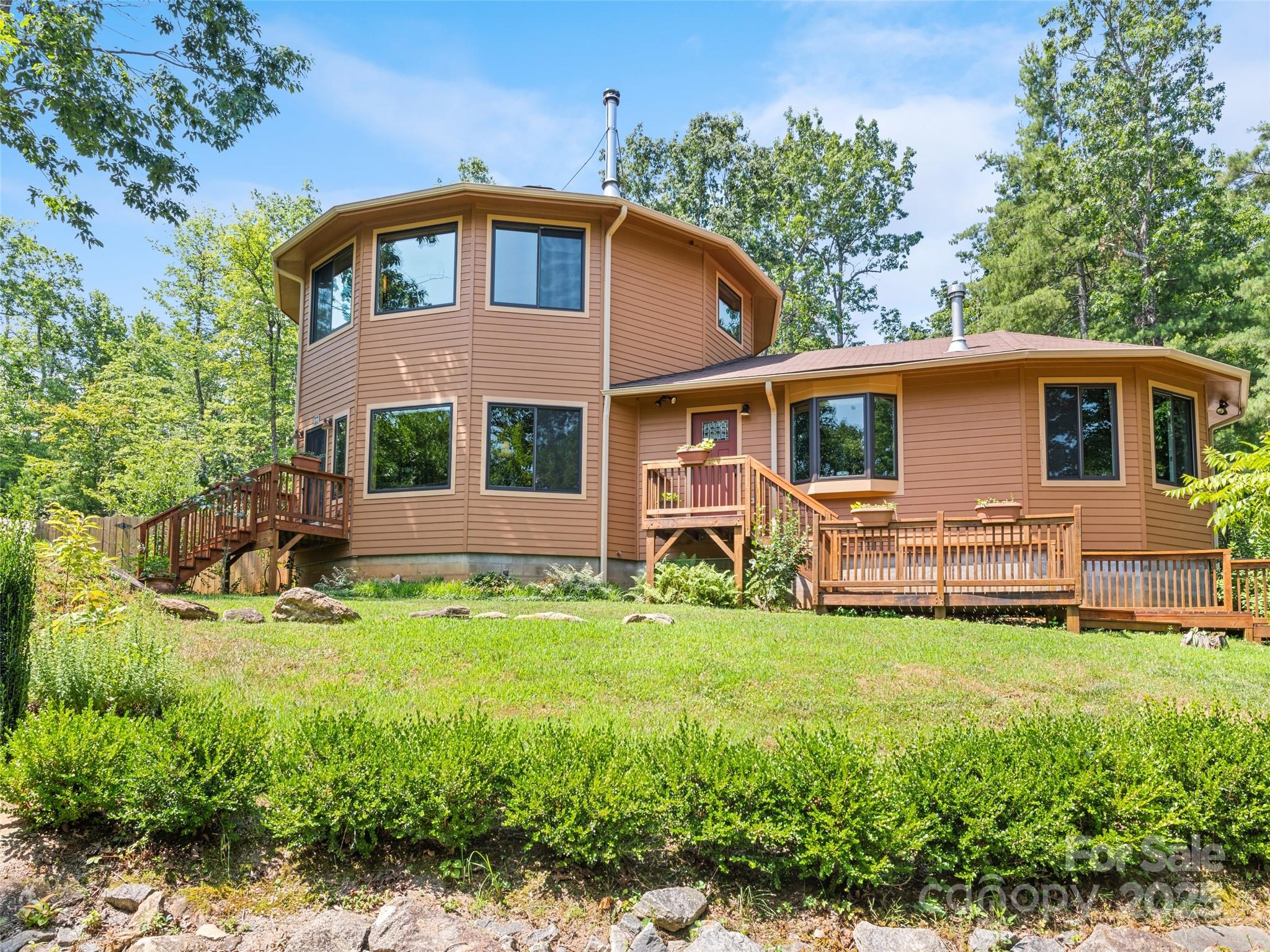 2675 Holbert Cove Road, Saluda, NC. property listing photo