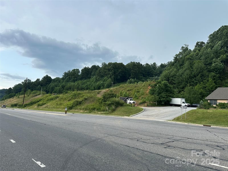 32 Hwy 19E Highway, Burnsville, NC -  - $1,200,000