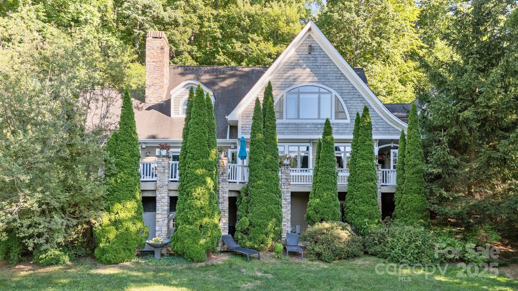 11 Hearthstone, Asheville, NC. property listing photo