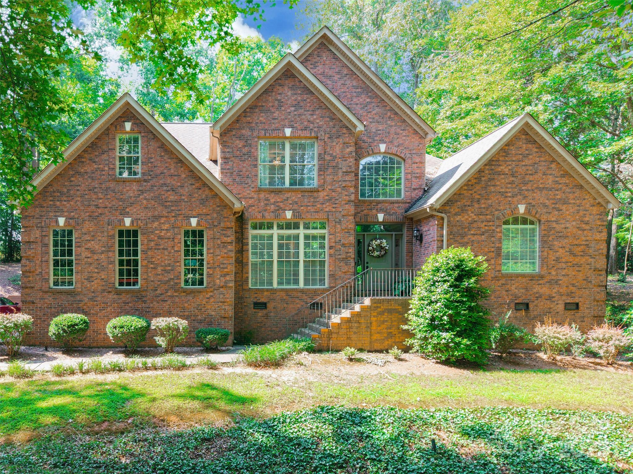 1227 Cabin Creek Court, Fort Mill, SC. property listing photo