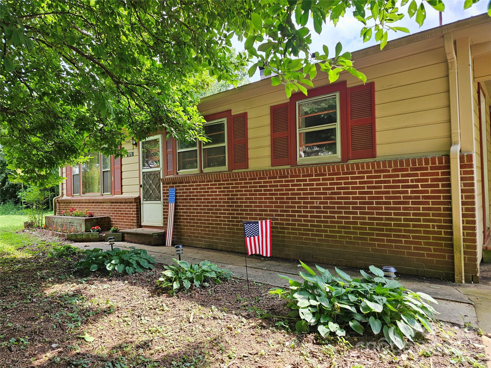 573 Uptons Landing Road Apt 79, Marion, NC. property listing photo
