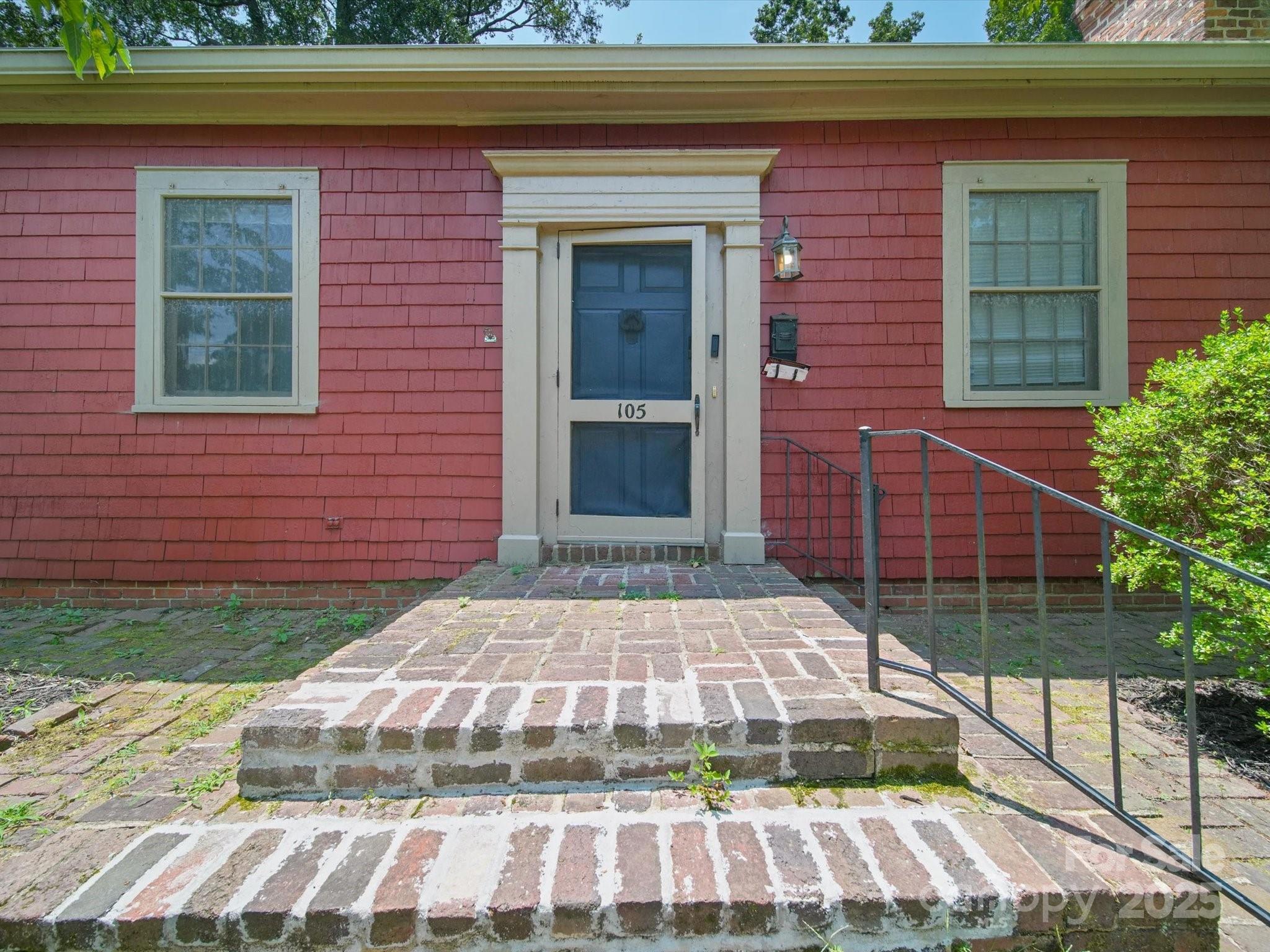 105 Edgewood, Concord, NC. property listing photo