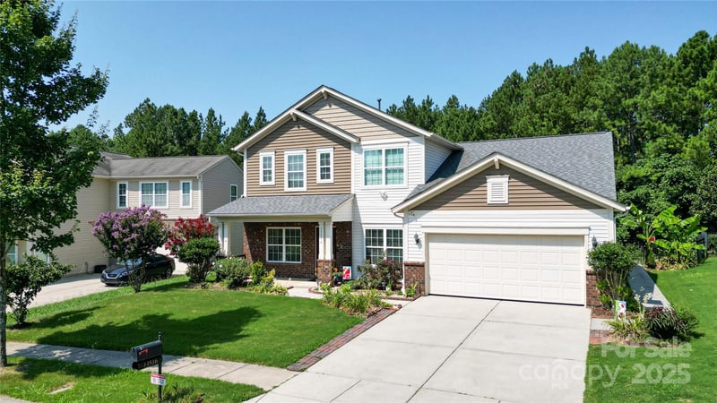 13516 Mallard Lake Road, Charlotte, NC - 4 beds, 2.5 baths, 2,862 sqft - $442,000