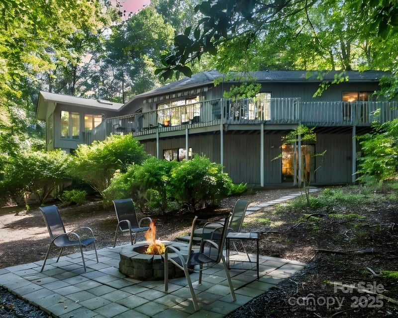 193 Downing Place 36 (MBL 539 5 38), Lake Lure, NC - 3 beds, 3 baths, 3,139 sqft - $729,000