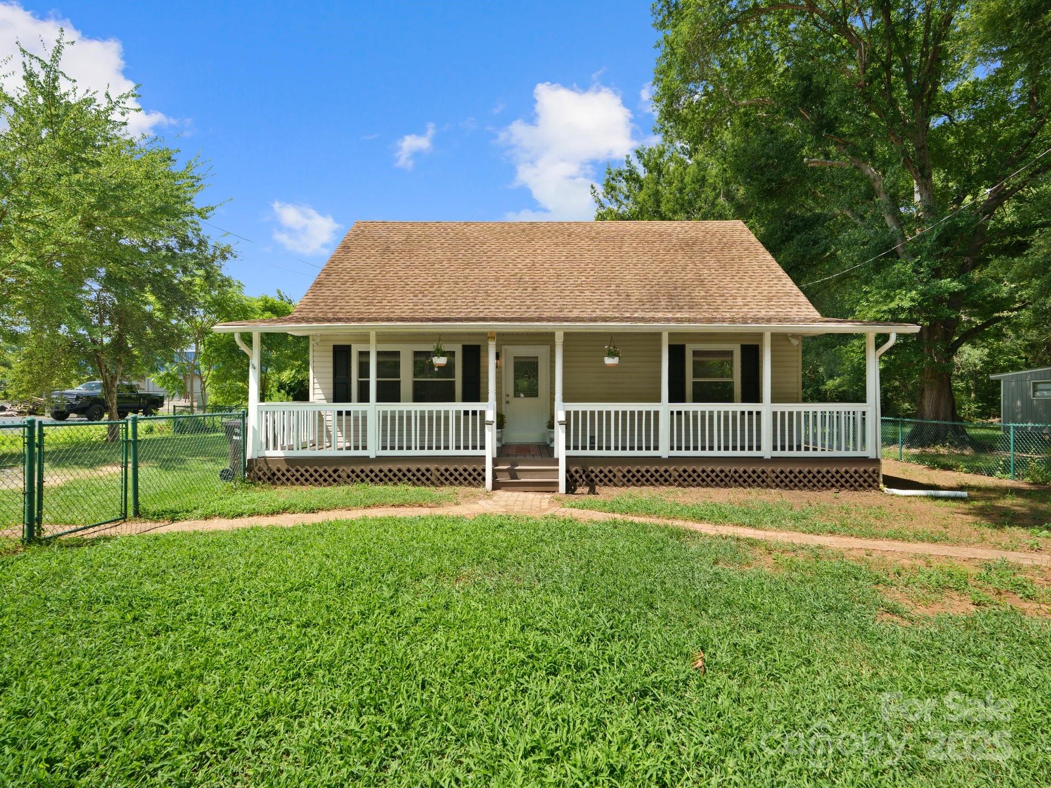 1021 Chandler Drive, Rock Hill, SC. property listing photo