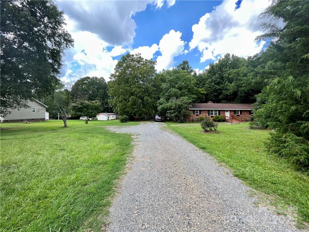 5419 Stevens Mill Road, Matthews, NC. property listing photo