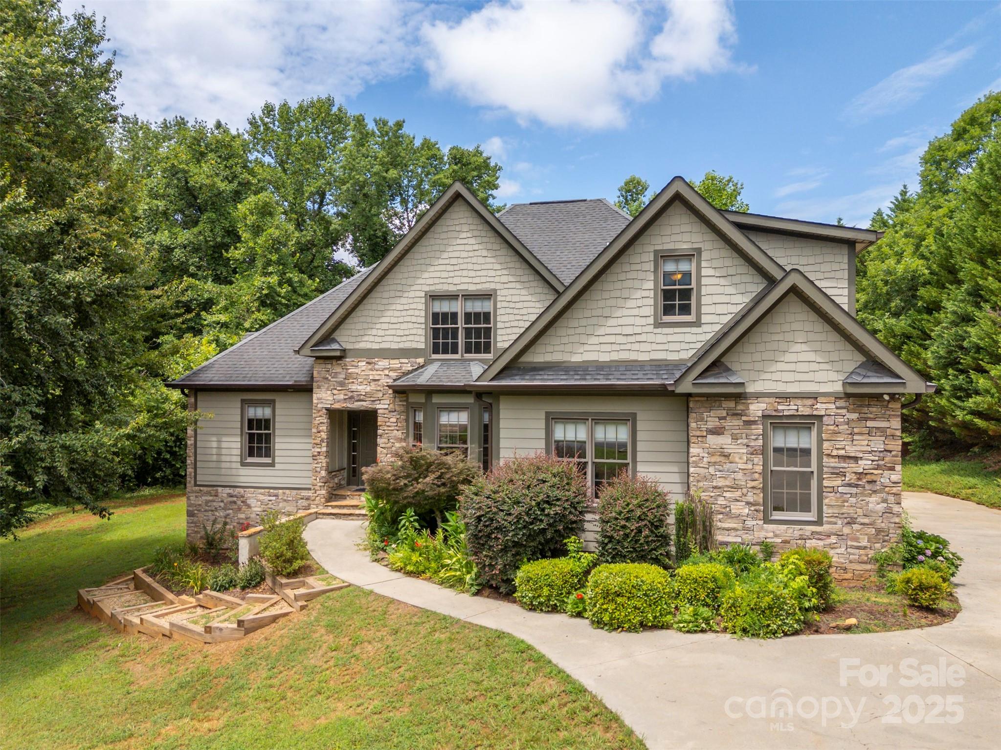 60 Bridge, Tryon, NC. property listing photo