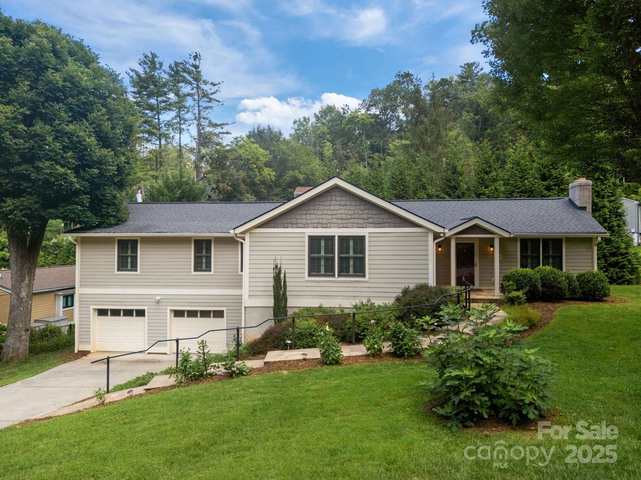 50 Griffing, Asheville, NC. property listing photo