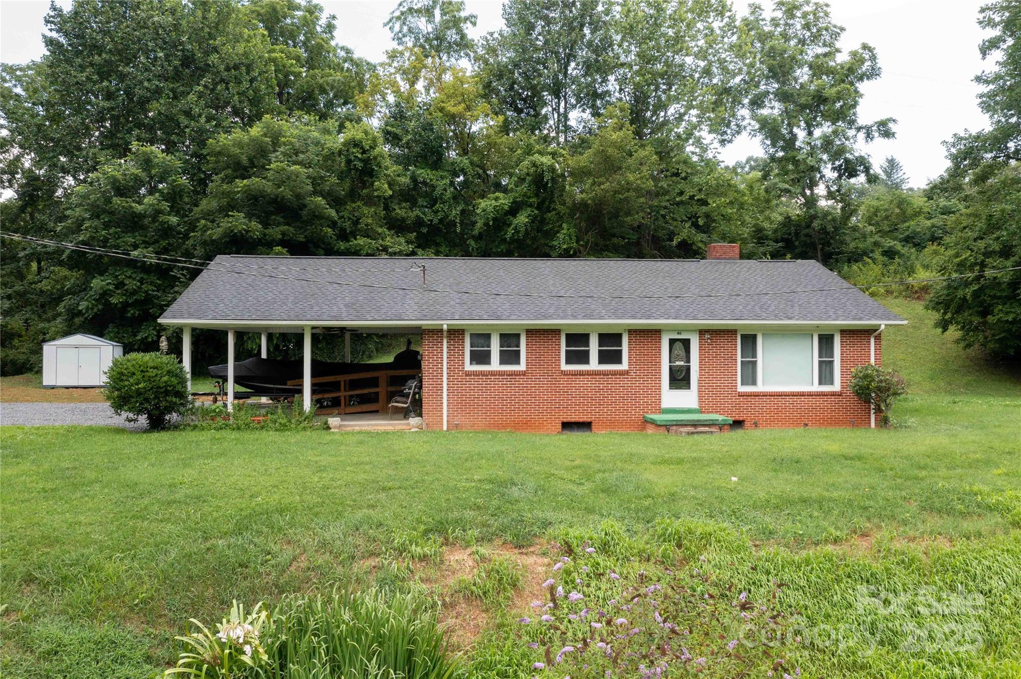 40 Double Island Road, Burnsville, NC. property listing photo