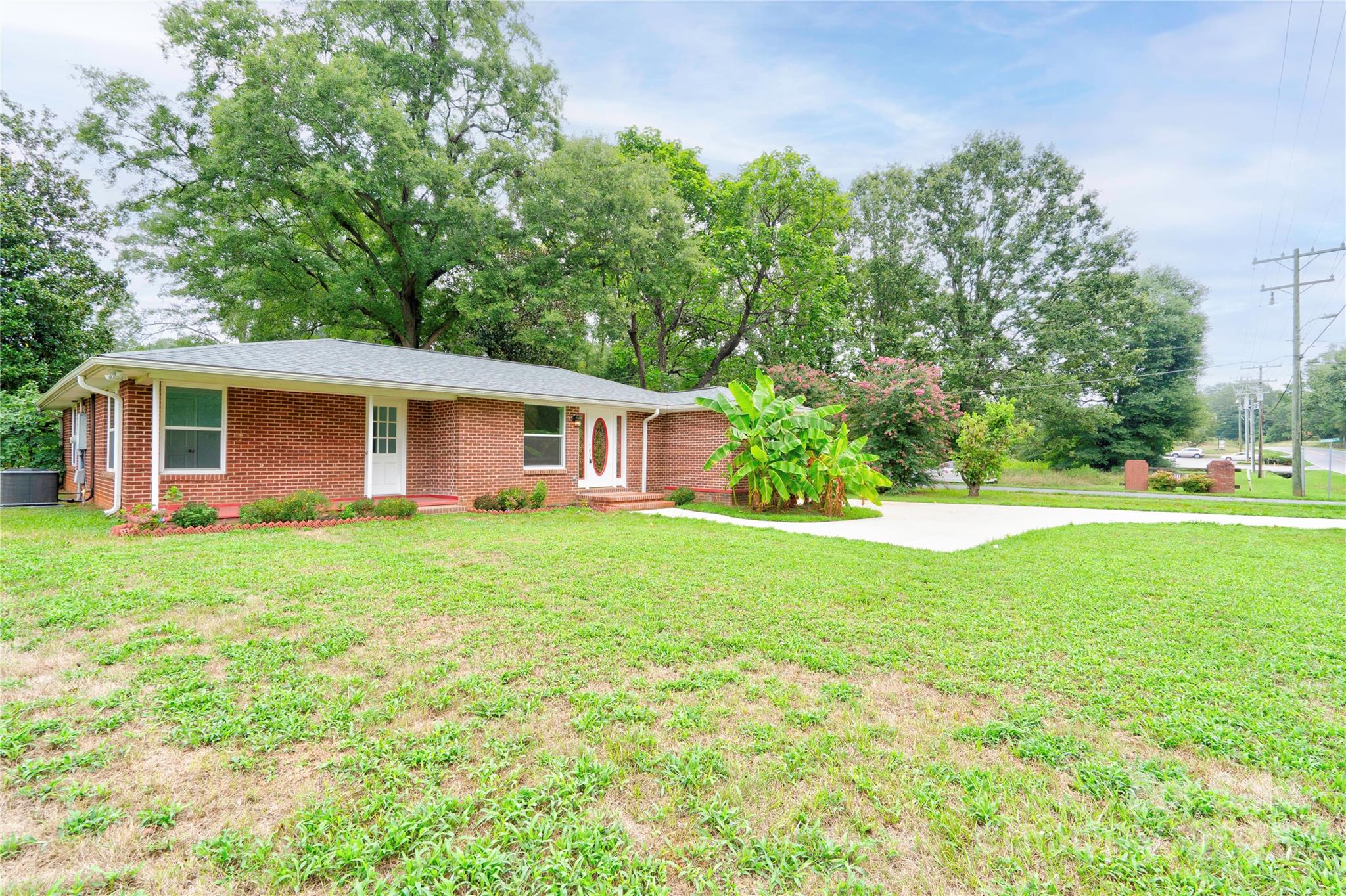 245 College, Shelby, NC. property listing photo