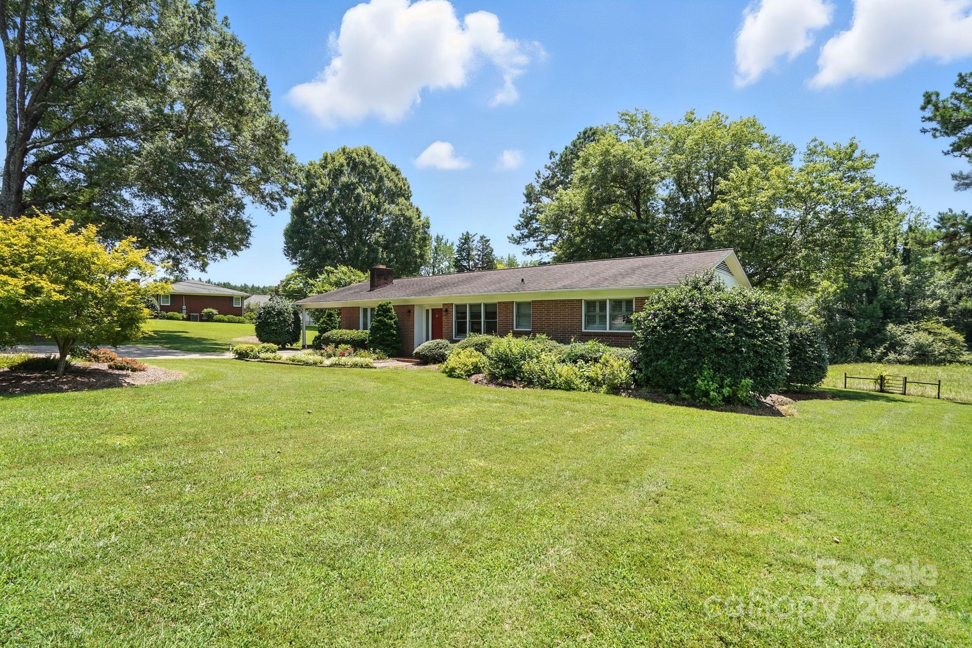 3427 N Nc 16 Highway, Denver, NC. property listing photo