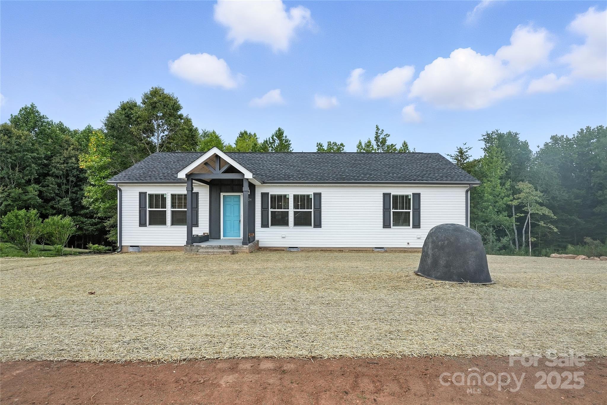 124 Dayton Road, Dallas, NC. property listing photo