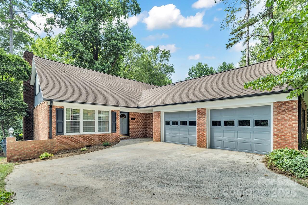 141 Wellington Drive, Salisbury, NC. property listing photo