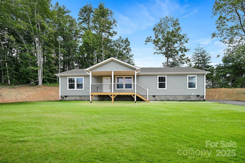 290 Appalachian Way, Mars Hill, NC - 4 beds, 2 baths, 1,580 sqft - $419,000