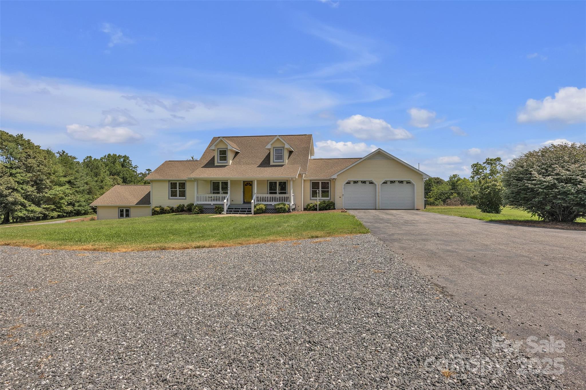 1144 Old Mountain, Statesville, NC. property listing photo