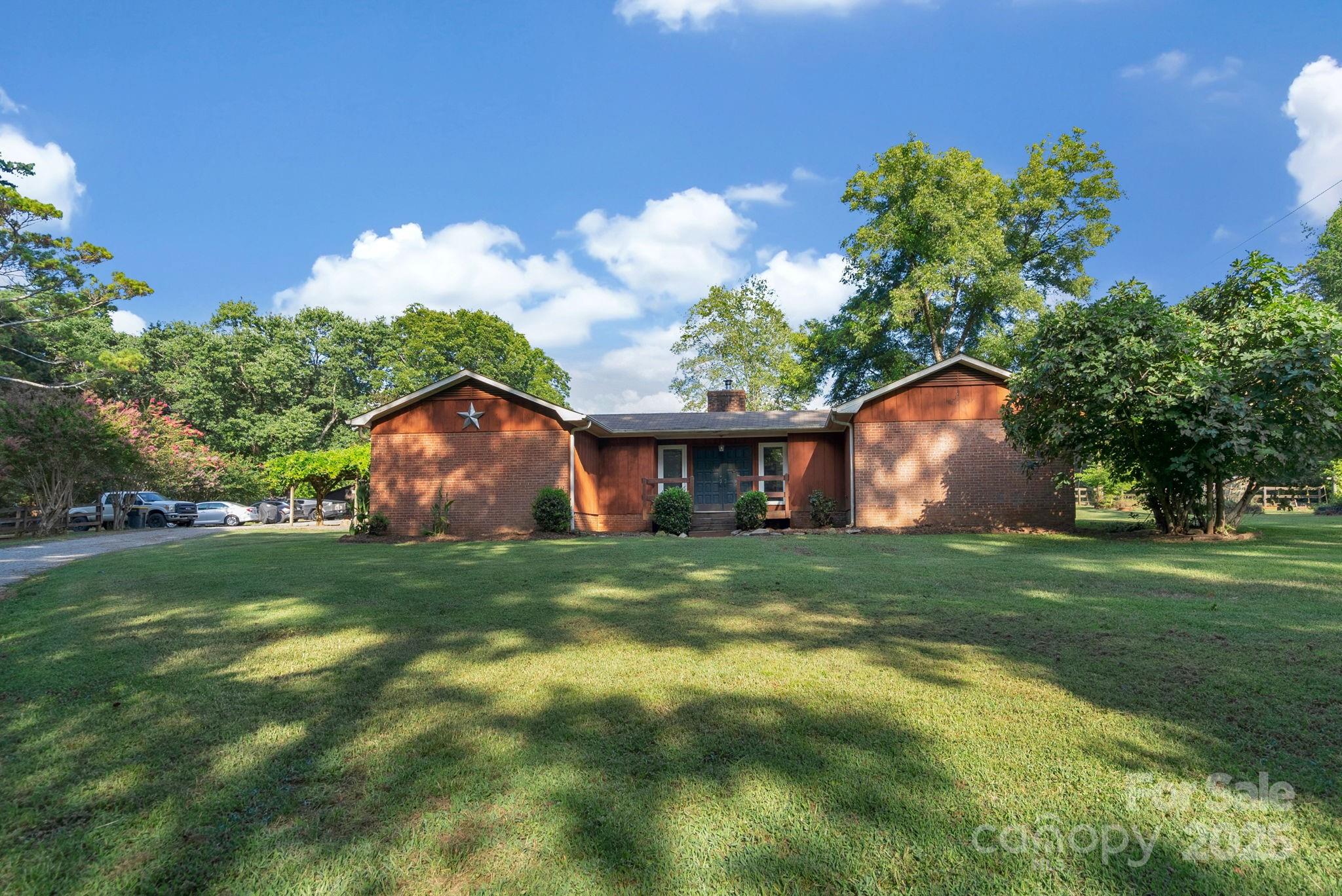 4107 Cahnnas, Waxhaw, NC. property listing photo