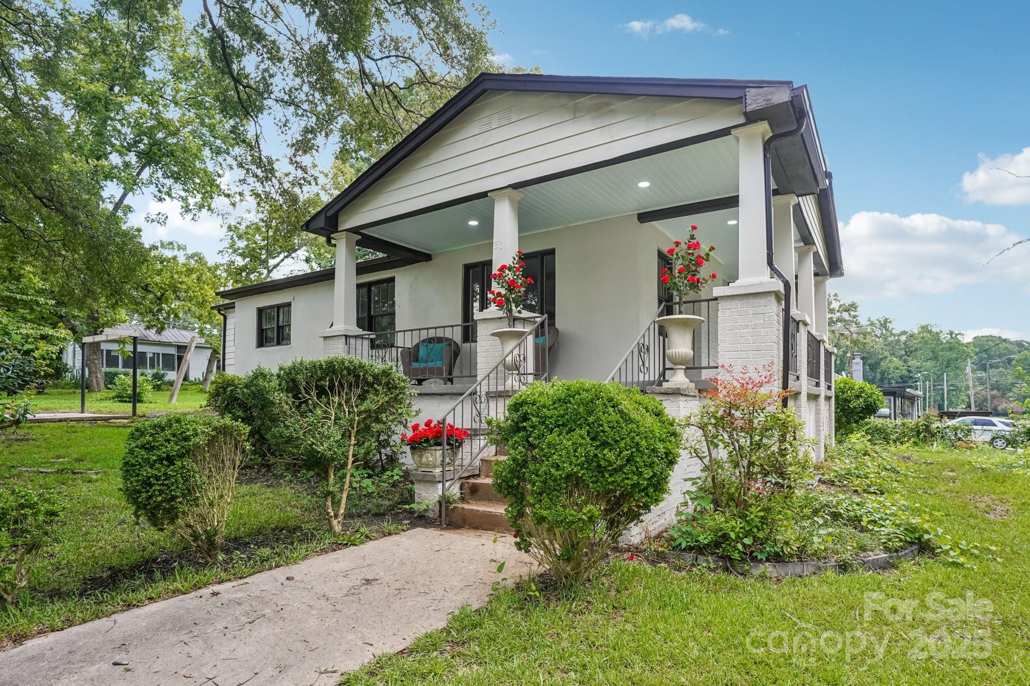 301 E Lee Avenue, Bessemer City, NC. property listing photo