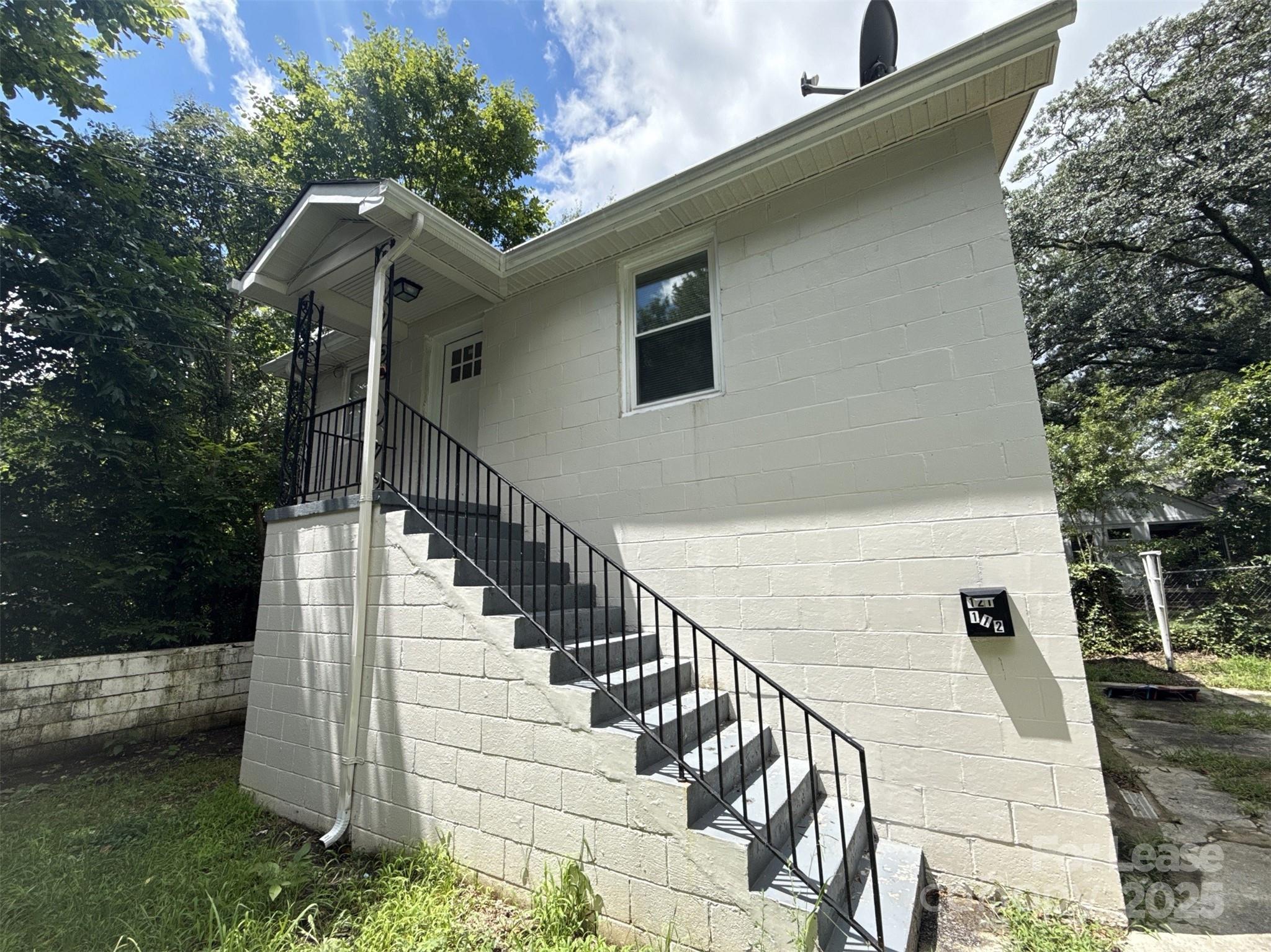 121 Patrick Street 1/2, Gastonia, NC. property listing photo
