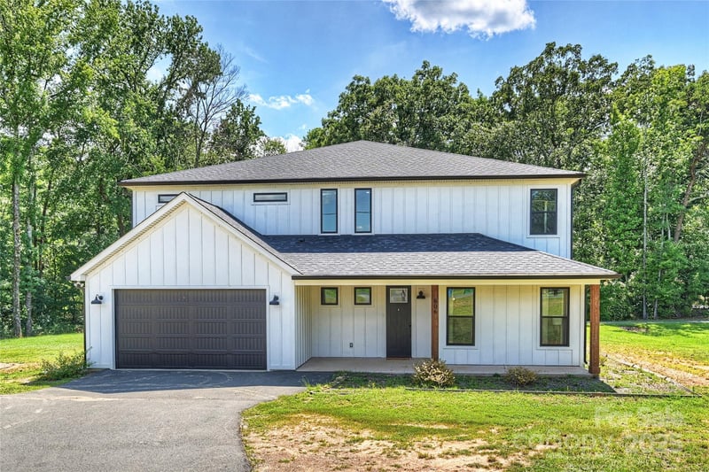 606 Elm, Locust, NC - 4 beds, 3 baths, 2,443 sqft - $375,000
