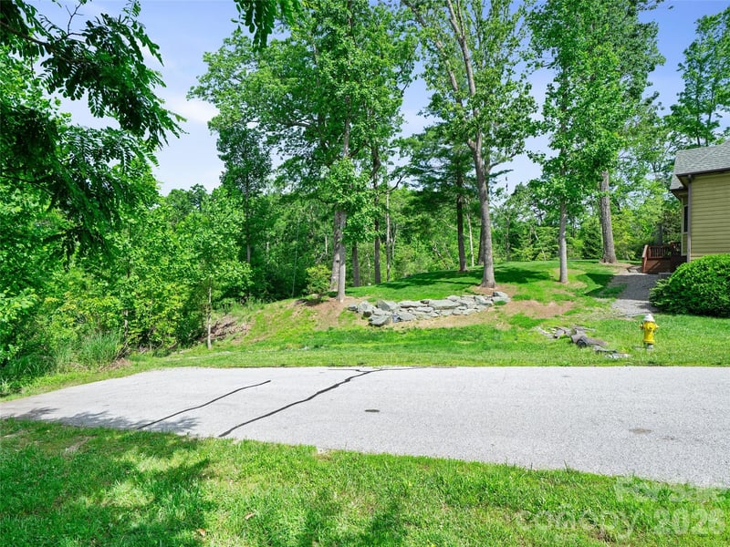 99999 Millbrae Loop S, Hendersonville, NC -  - $165,000