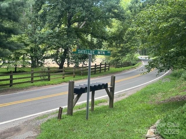 000 N Satellite Mountain Road N, Burnsville, NC -  - $44,000