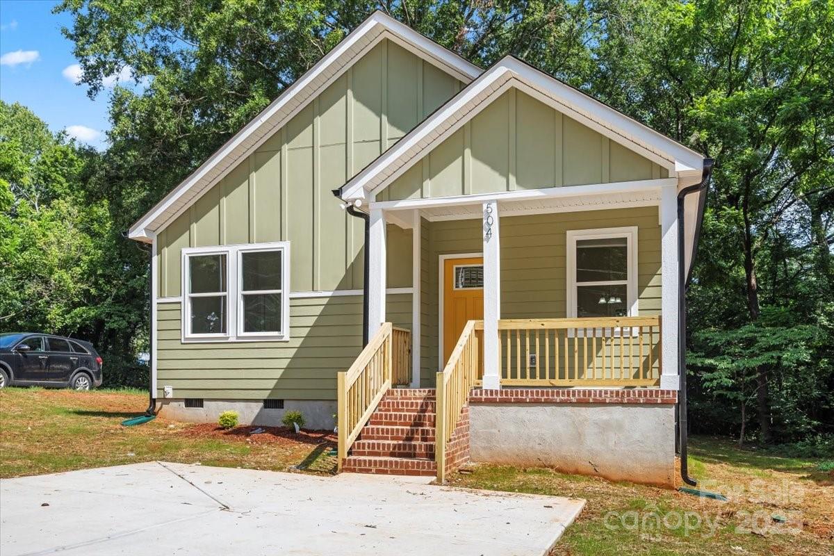 504 Fayetteville Avenue, Statesville, NC. property listing photo