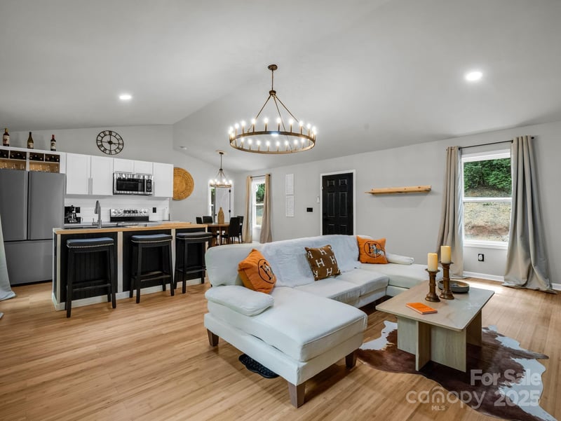 257 Roadrunner Circle, Lake Lure, NC - 2 beds, 1 bath, 1,071 sqft - $365,000