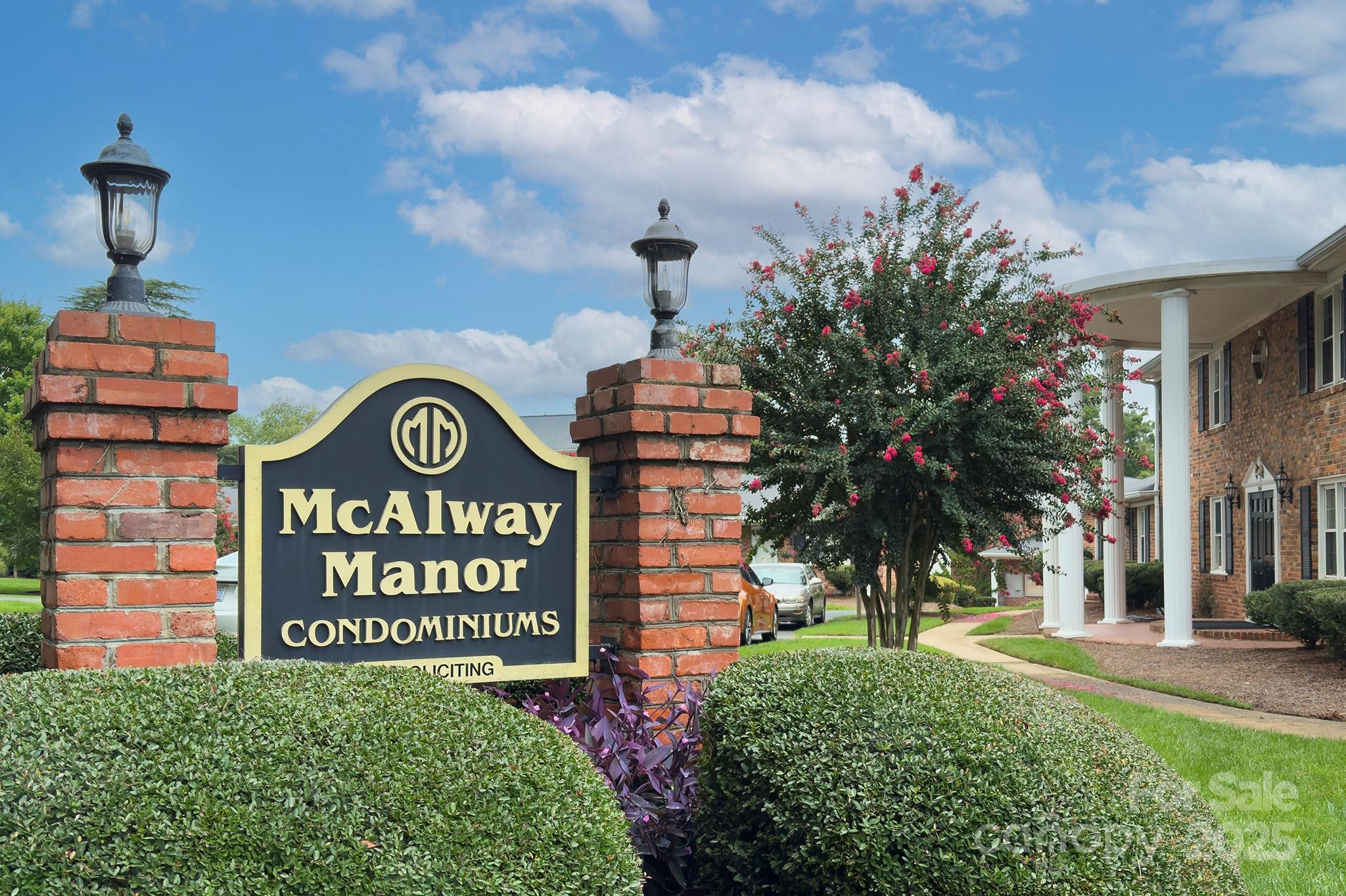 918 Mcalway D, Charlotte, NC. property listing photo
