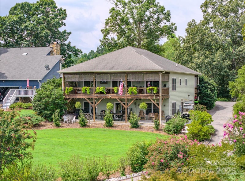 101 Lake Club Lane, Nebo, NC - 3 beds, 3 baths, 2,440 sqft - $999,500