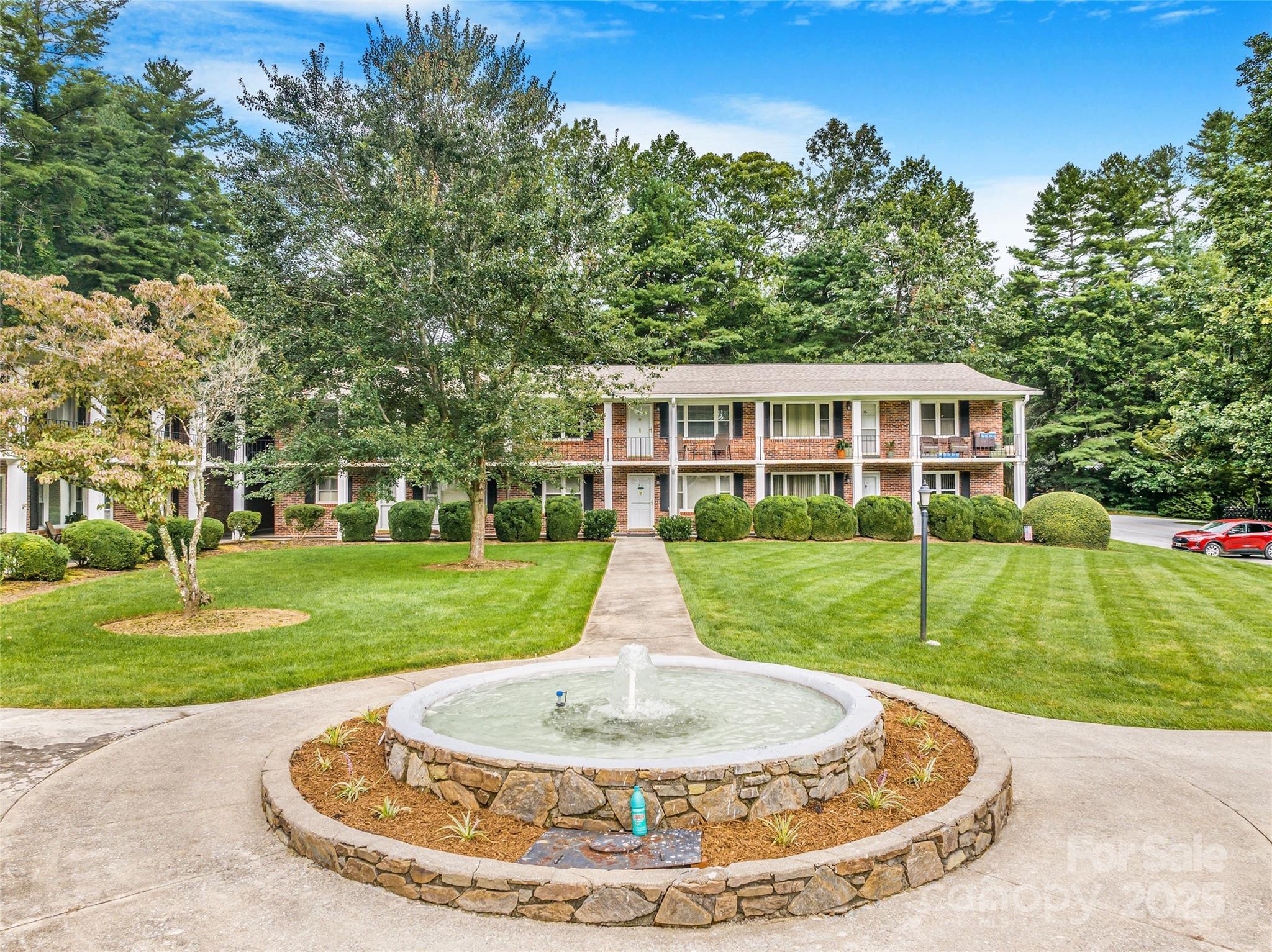102 Boyd Drive Apt 5C, Flat Rock, NC. property listing photo