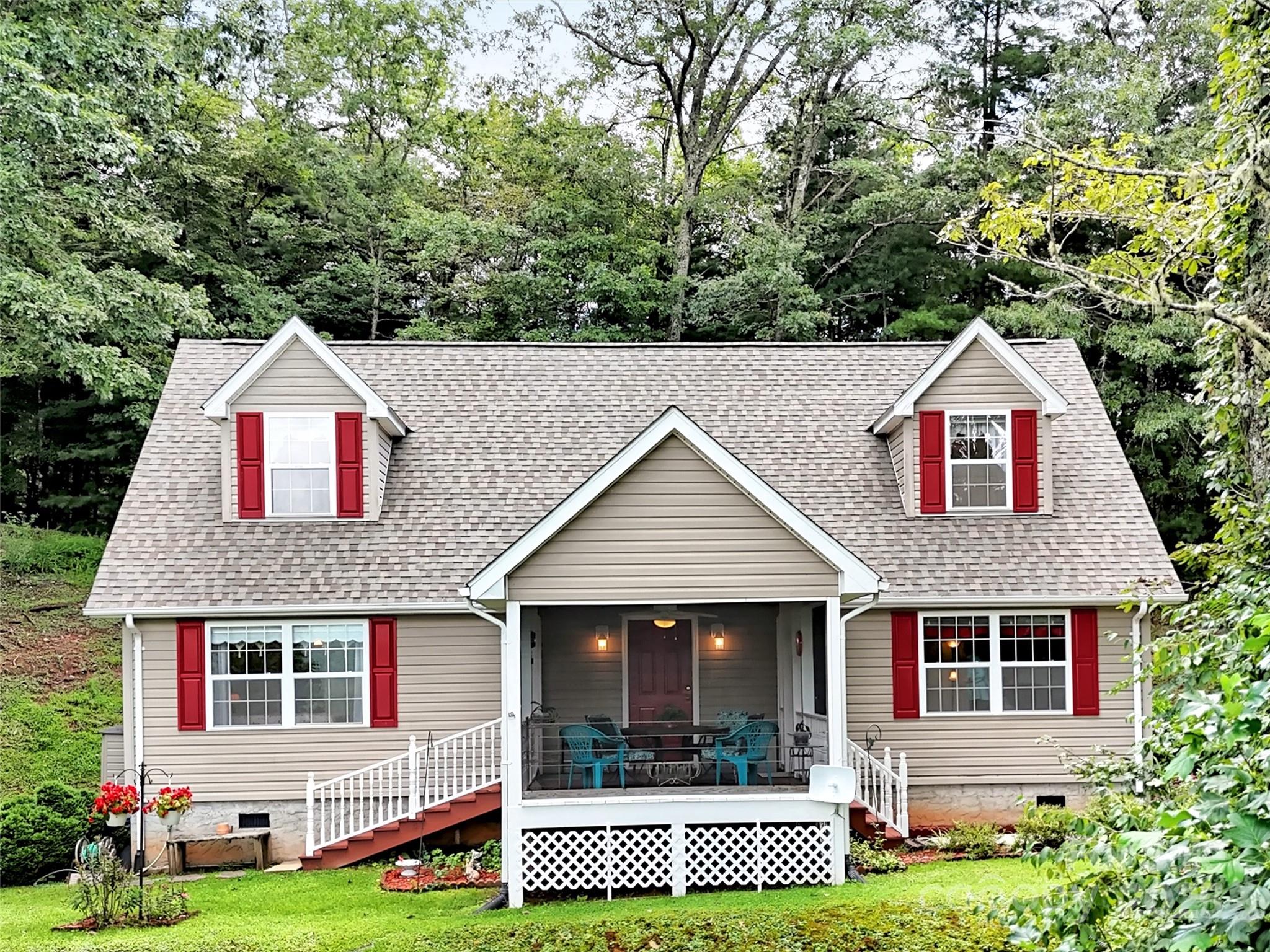 562 Beechwood Drive, Sylva, NC. property listing photo