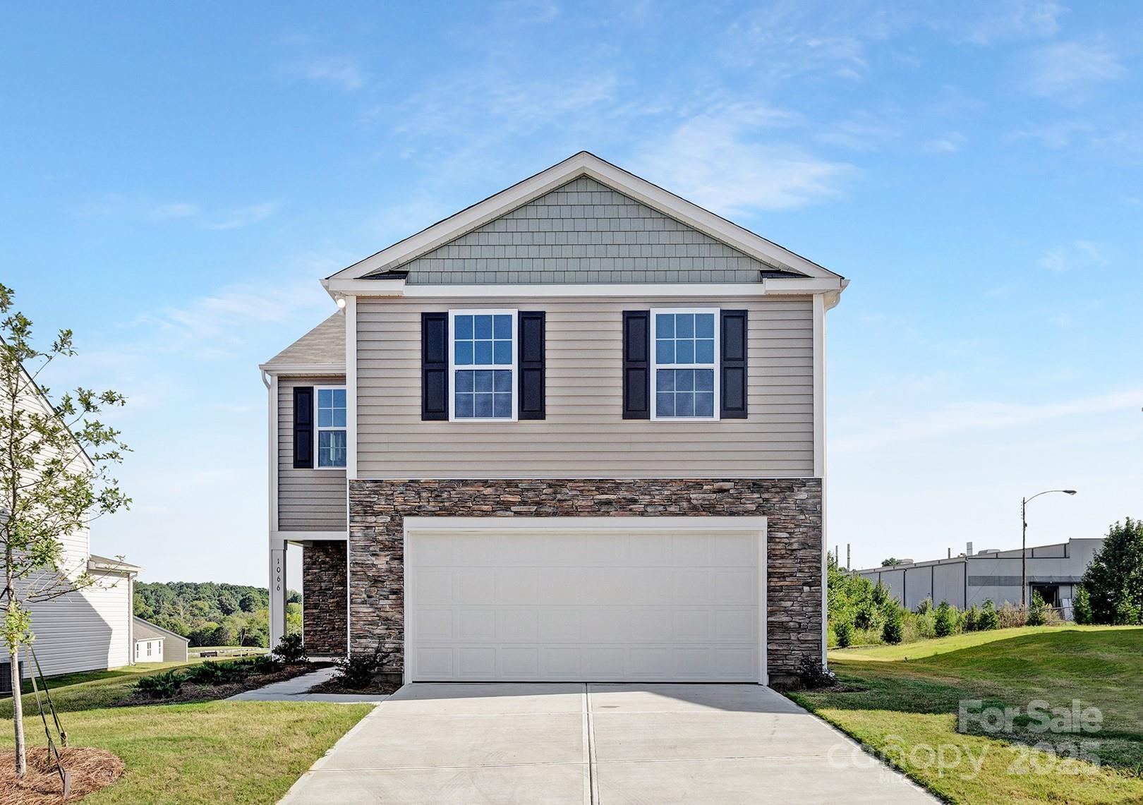 1065 20th Avenue, Hickory, NC. property listing photo